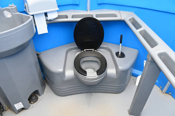 Best Porta potty delivery and setup  in Valle Vista, CA